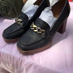 Black Heels Size 8 1/2