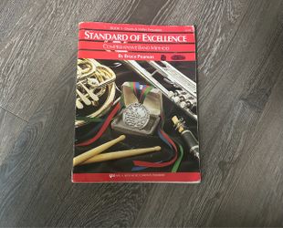 Standard of Excellence Book 1 - Drums & Mallet Percussion comprehensive band method book