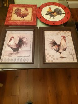Various rooster decor