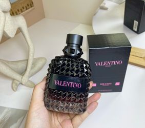 🖤 Valentino Uomo Born In Roma Intense EDP para Hombre