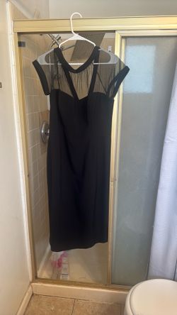 Women’s plus size dress size 16