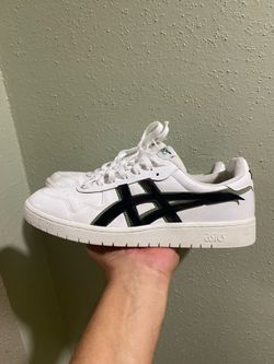 ASICS Japan S White-Black-Green Size 9  good condition,no insoles ,$40 Firm, pick up only, no low ballers, public meet up,
