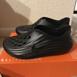 Nike ReactX Rejuven8 Blk‼️STEAL‼️Size 9M