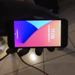 Matte Black IPhone 7 (No Locks)