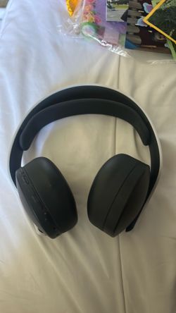 Ps5 wireless head set new never used