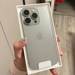 Unlocked iPhone 15 Pro Max 512GB - Easy Payment Plan