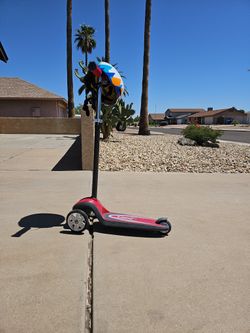 Scooter + Helmet