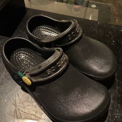 Crocs Size 5 Men’s 7 Women’s 