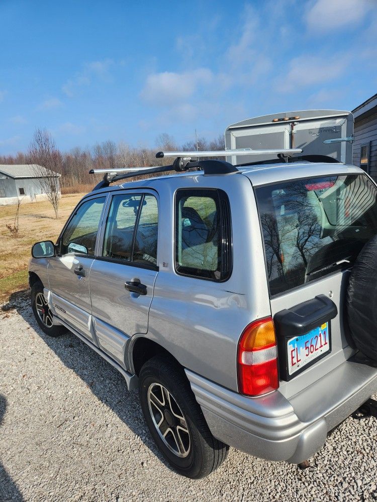 2003 Chevrolet Tracker