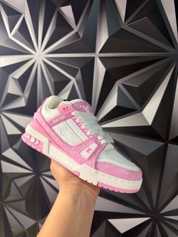 Woman LV