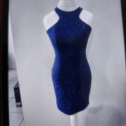 women's dress is new never used