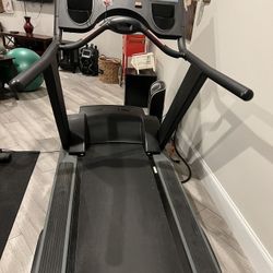 Commercial Tread Mill