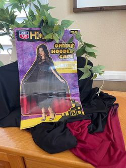 Ombré Hooded Cape Halloween Costume
