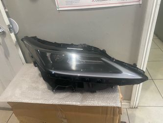 2020-2022 Lexus rx350 right headlight