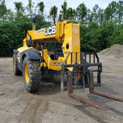 7,000LBS Reach Forklift - JCB 507-42