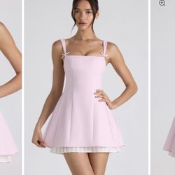 OhPolly - Bow-Detail Pleated A-Line Mini Dress in Soft Pink