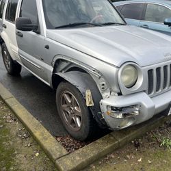 2004 jeep liberty 