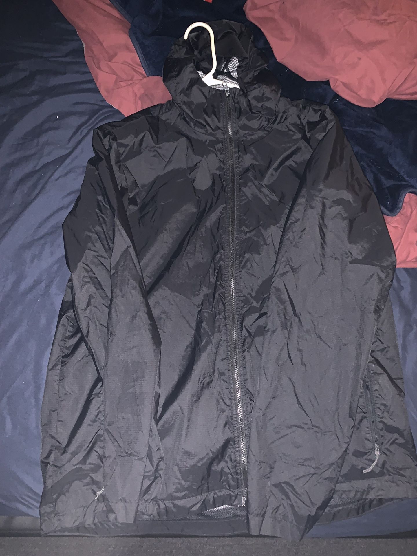 Xl UA Windbreaker