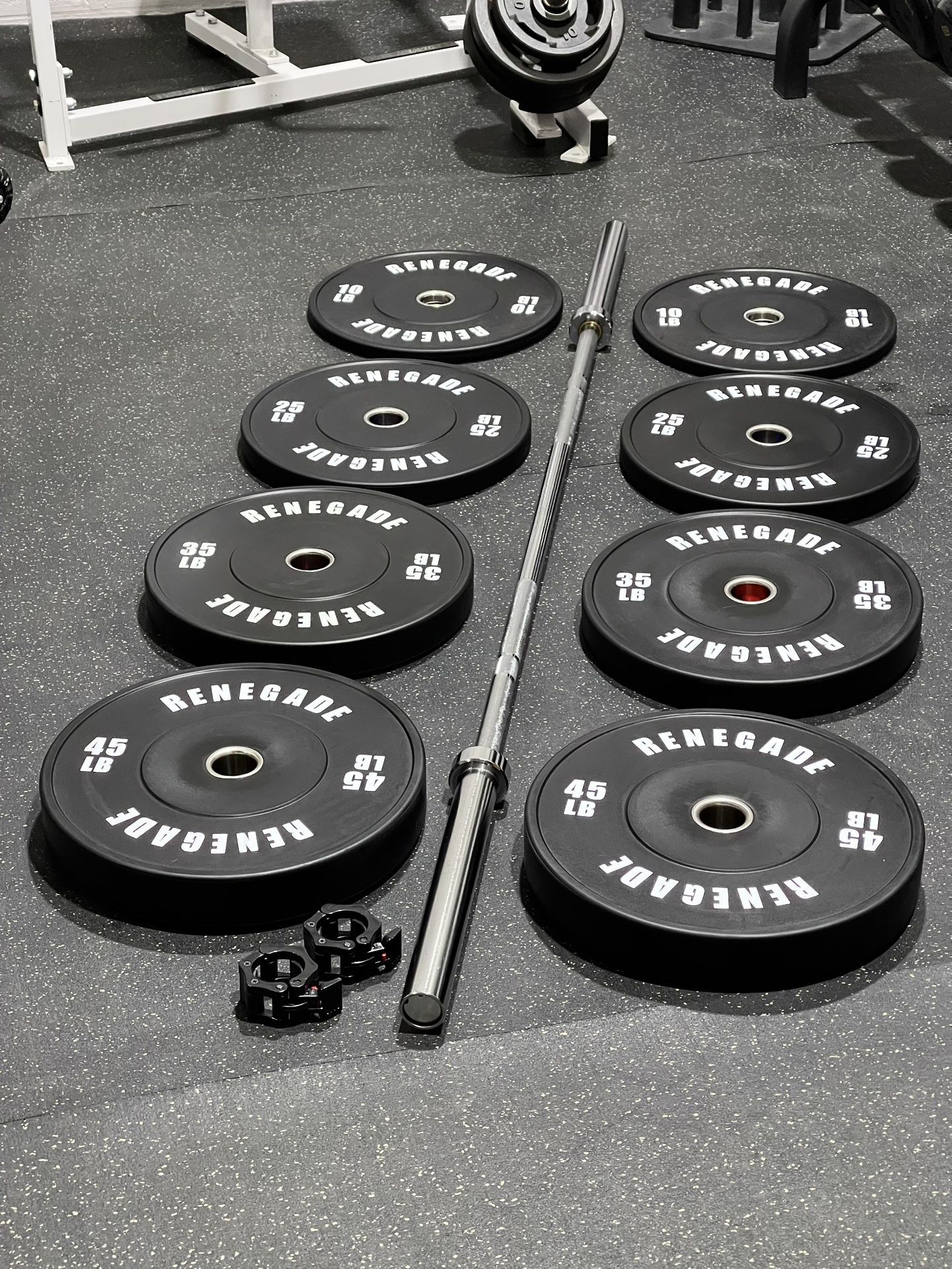 🔥🔥🔥BRAND NEW RENEGADE 230 POUND OLYMPIC BUMPER PLATE SET WITH CHROME CROSSFIT OLYMPIC BARBELL FREE DELIVERY🚚