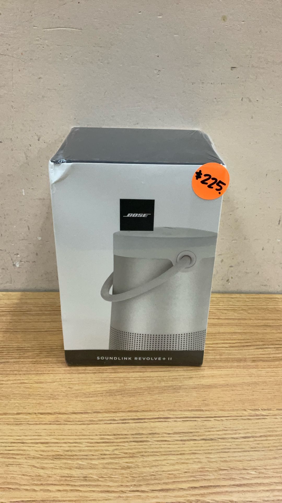 BOSE SOUNDLINK REVOLVE + II PORTABLE BLUETOOTH SPEAKER.