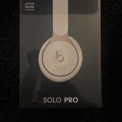 Beasts Solo Pro Factory Sealed $215