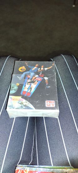 Non sports card set 1991/Proset Excellent Bill & Ted Excellent Adventure set of 50 cash porch pickup Redmond