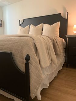 Magnolia Bed Frame and Mattress (King)