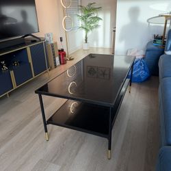 IKEA table