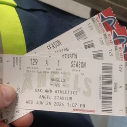 4 Pack Front Row Angel's Tickets