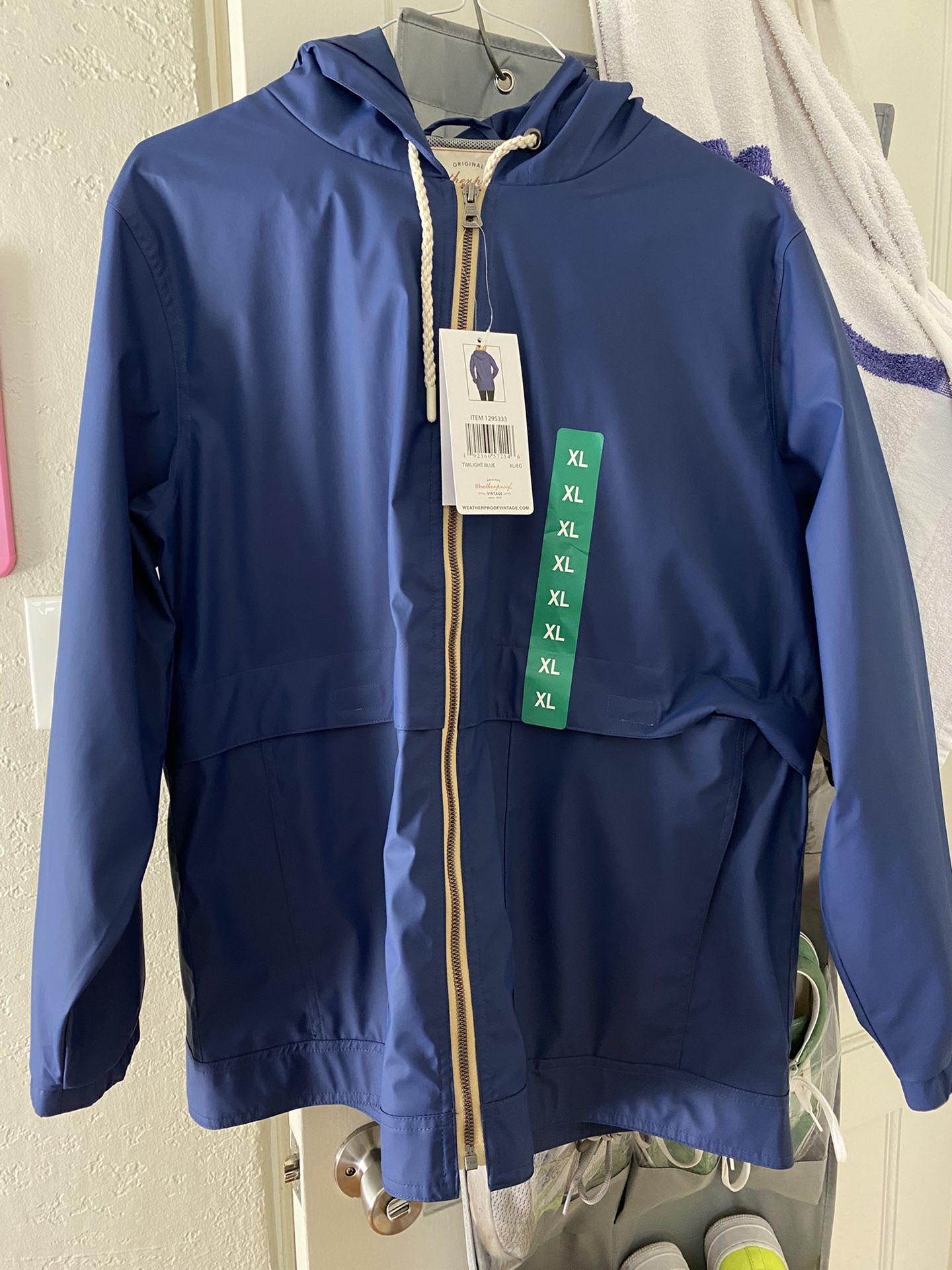 Rain jacket for men size M and XL