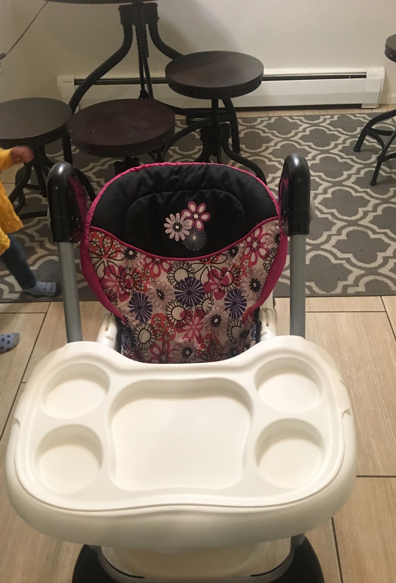 Adjustable High chair
