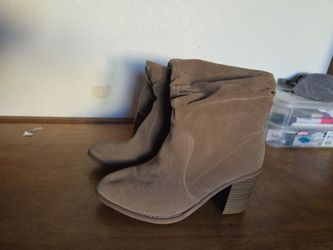 Woman's boots