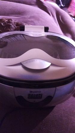 Jewelry cleaner machine