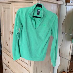 The North Face Women’s Green fleece Pullover Sz S