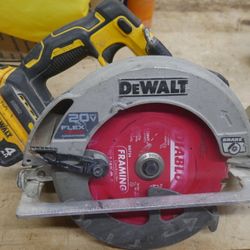 Dewalt DCS573 CIRCULAR SAW W 20V 4.0AH BATTERY 887051-2