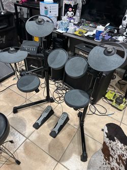 Yamaha DTX400K Electronic Drum Kit + Kat K1 Drum Amp – Ready to Play!