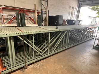 Used 24ft Tall Uprights