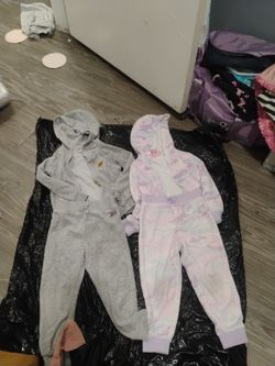 Girl Clothes3t