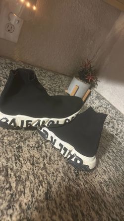 Balenciaga’s/8,5