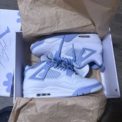Jordan 4s