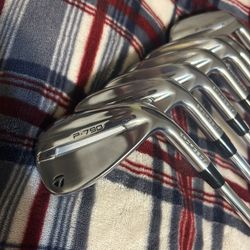 P790 Irons (4-P)