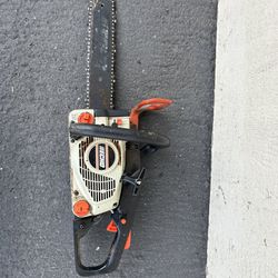 Chain Saw And Lead Blower 