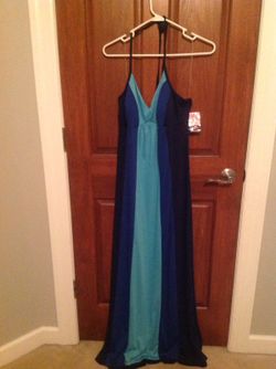 NEW with tag XL Maxi Dress from Von Maur