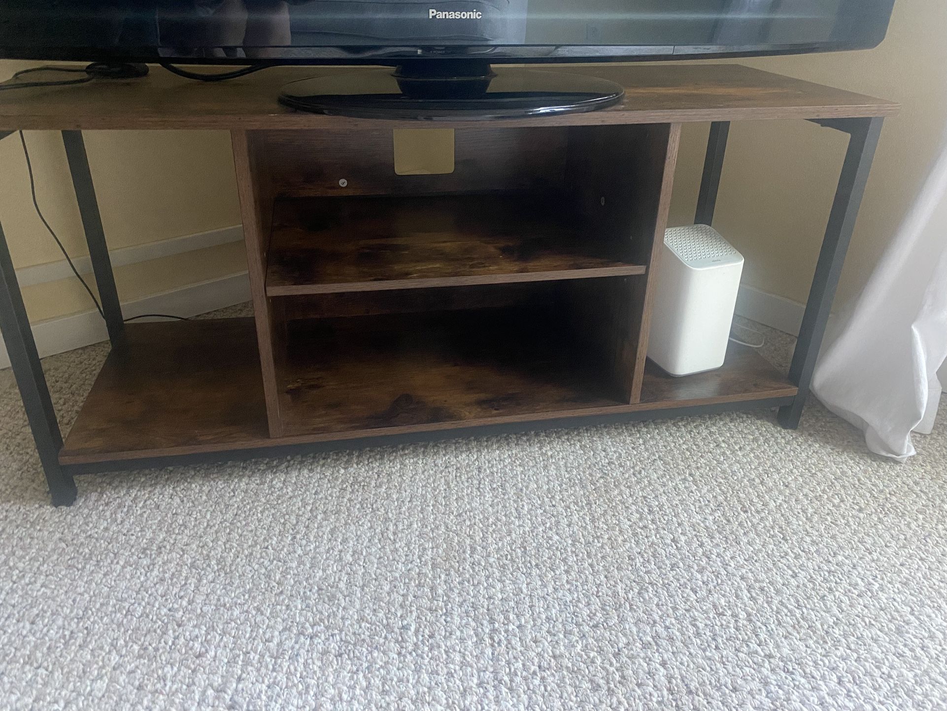 Entertainment Stand-Excellent Condition