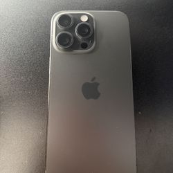 iPhone 15 Pro Max