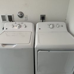 GE Washer and Dryer Set