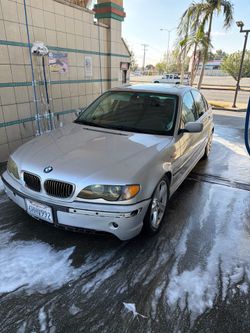 2004 BMW 330i