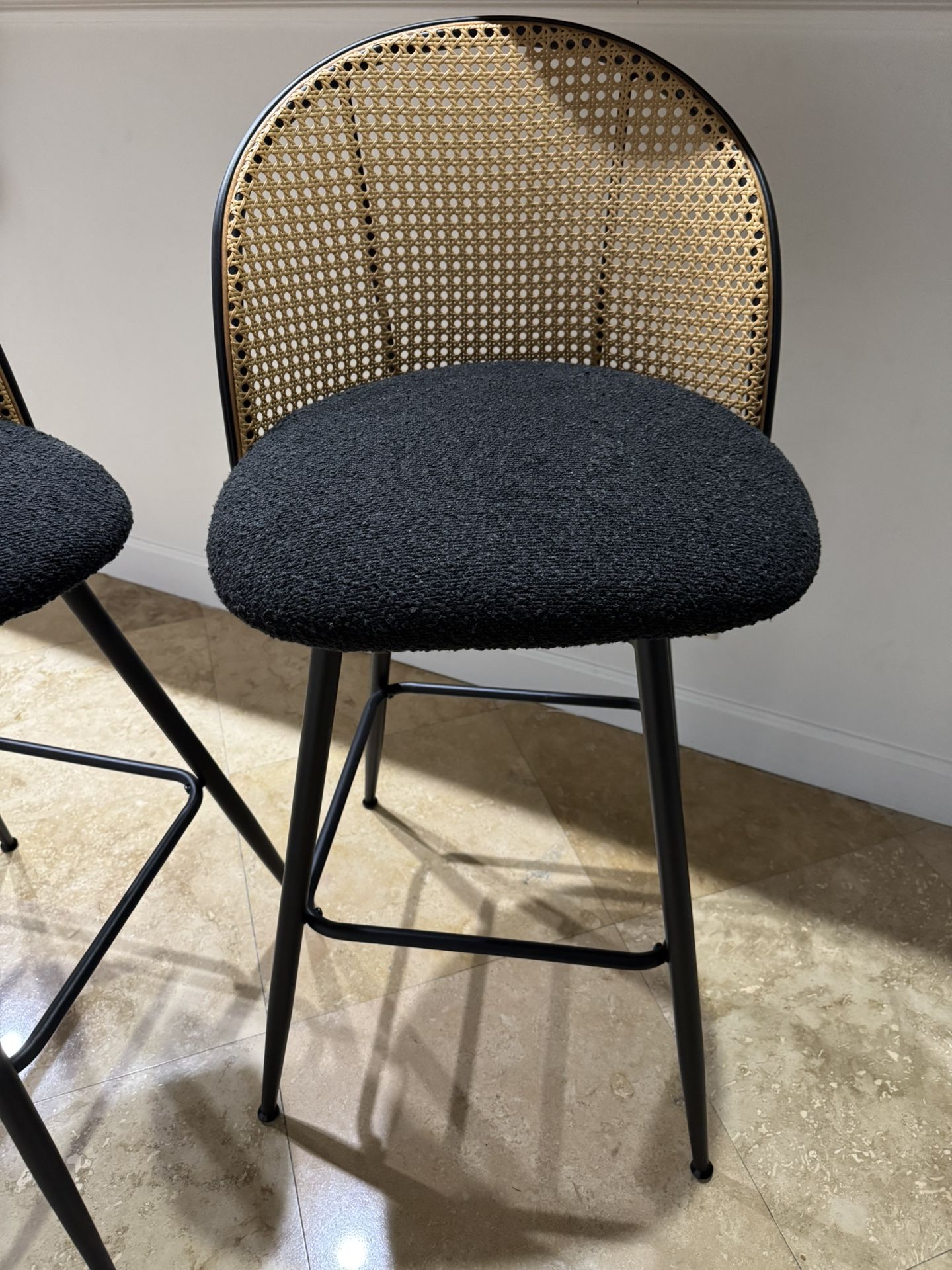 29” Black Swivel Seat Set Of 4 Bar Stools