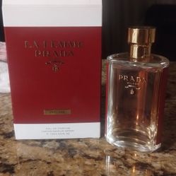 Prada Perfume 