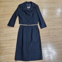 RARE Vintage William McGee Blue Skirt Suit Set Size Medium Work Wear Professional 
